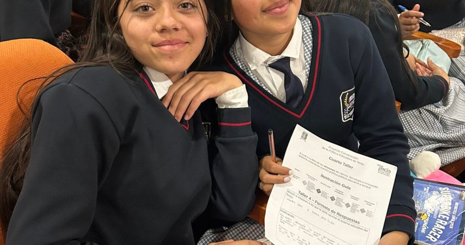 Alumnas_foro_Tenjo